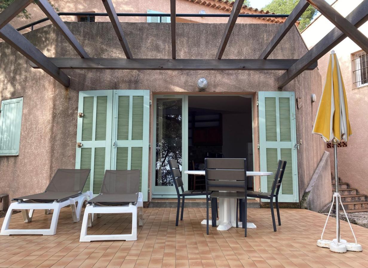 Parc Et Residence Le Provencal Hyeres Exterior photo